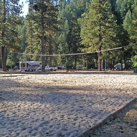 Yosemite Lakes Cottage 47 Harden Flat Exterior photo